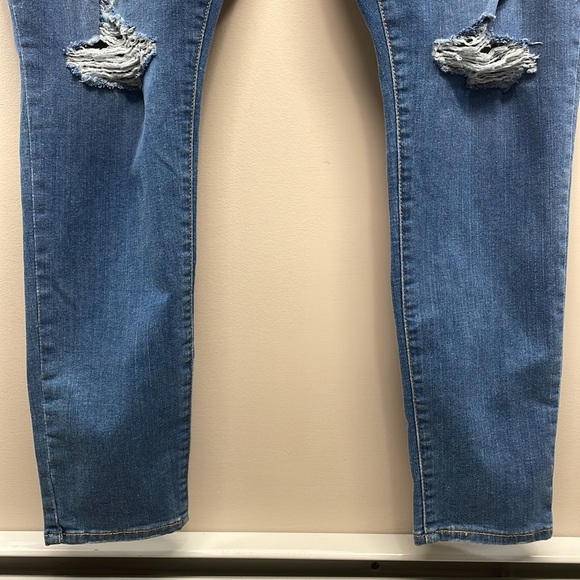 NWT Levi’s 720 High Rise Super Skinny Denim Jeans Distressed 26W - Picture 3 of 16